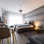 Csipke Apartment Mako