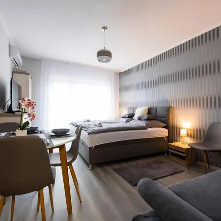 Csipke Apartment Mako